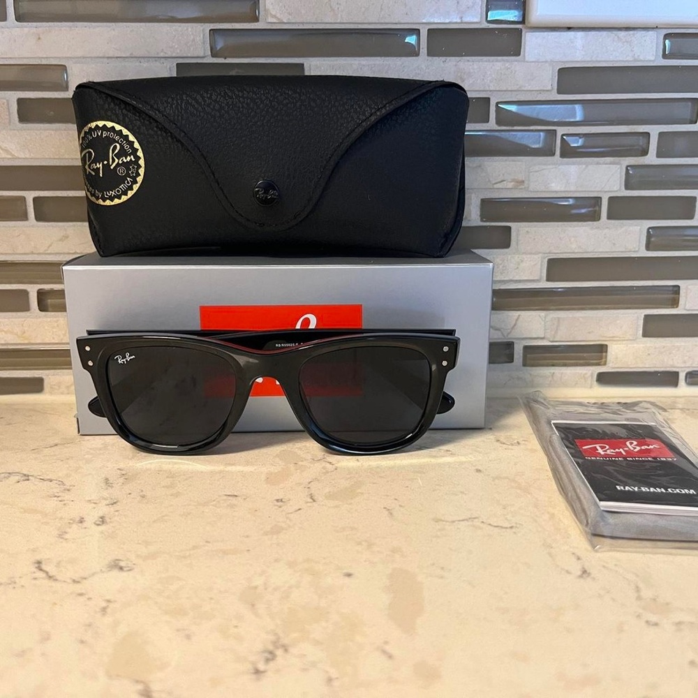 Ray-Ban Classic Wayfarer Reverse Black Sunglasses